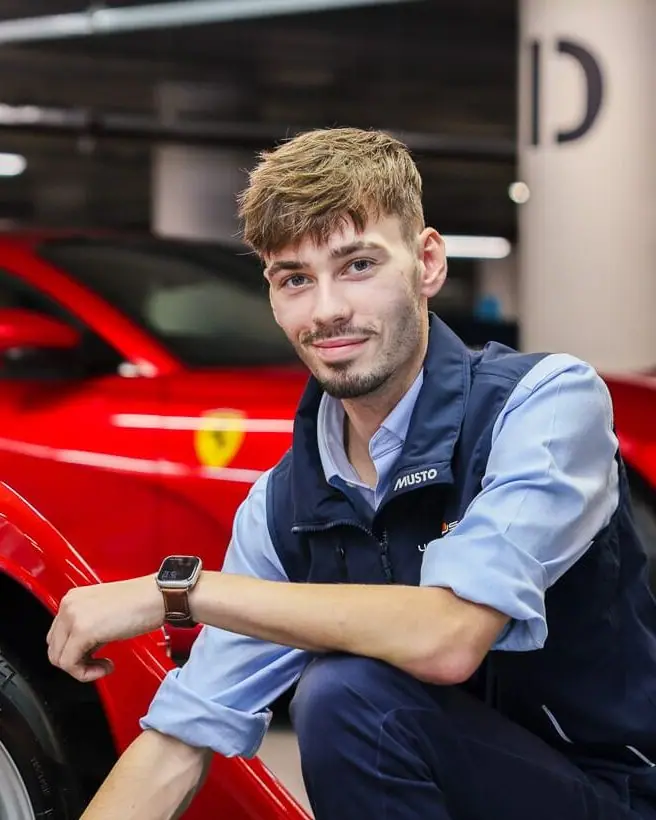 Ollie Newman, London team